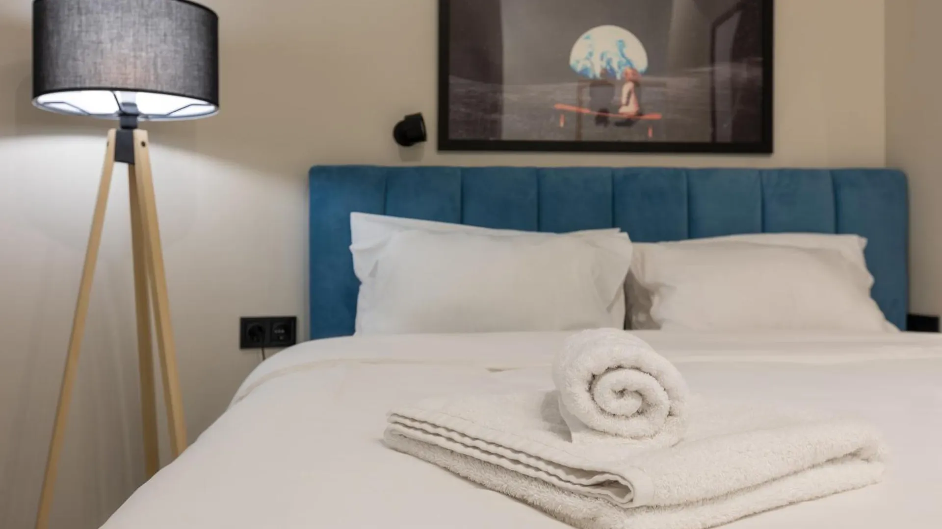 Homevision - The Next Chapter Thessaloniki Apartment