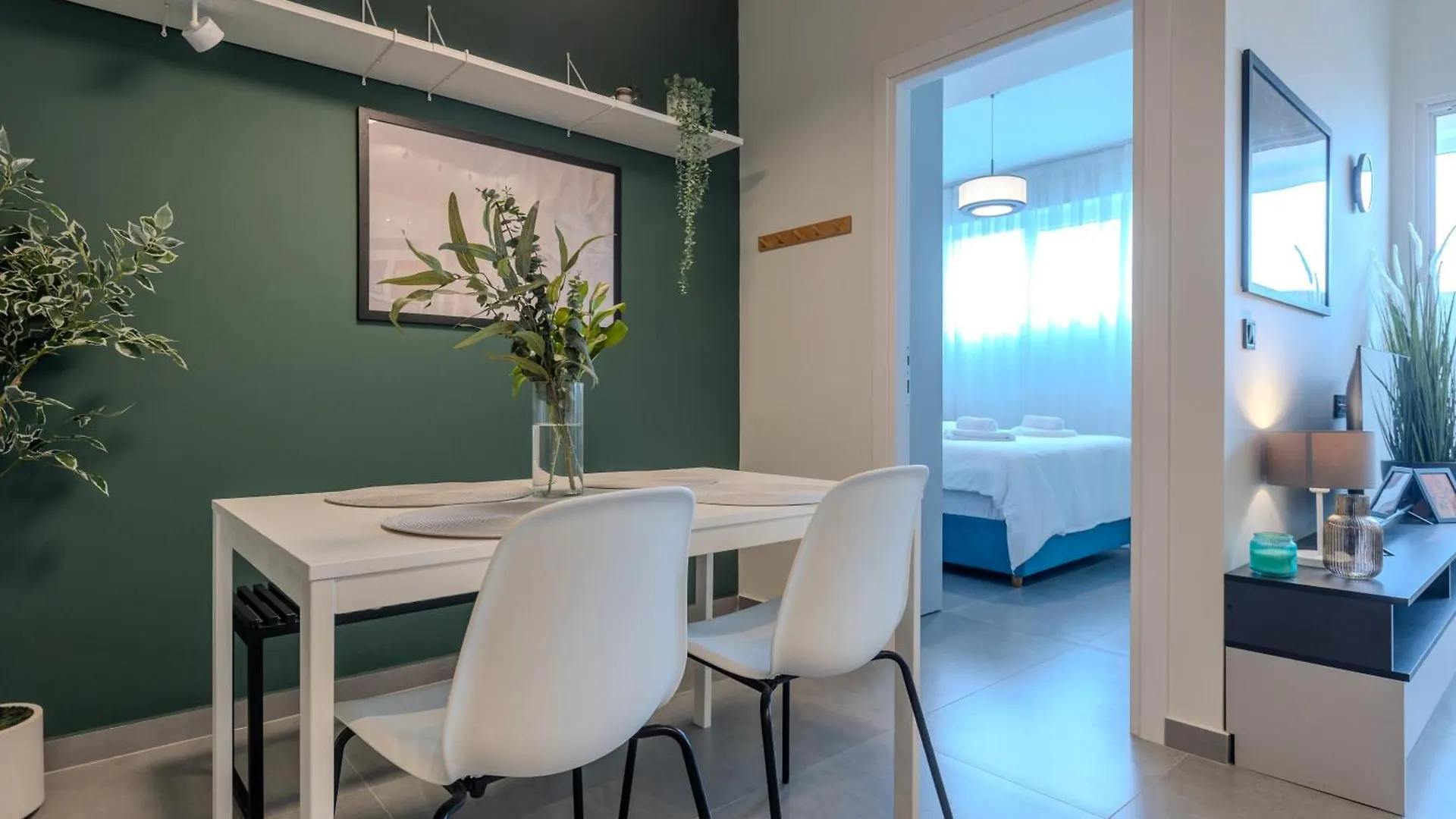 Homevision - The Next Chapter Thessaloniki Apartment